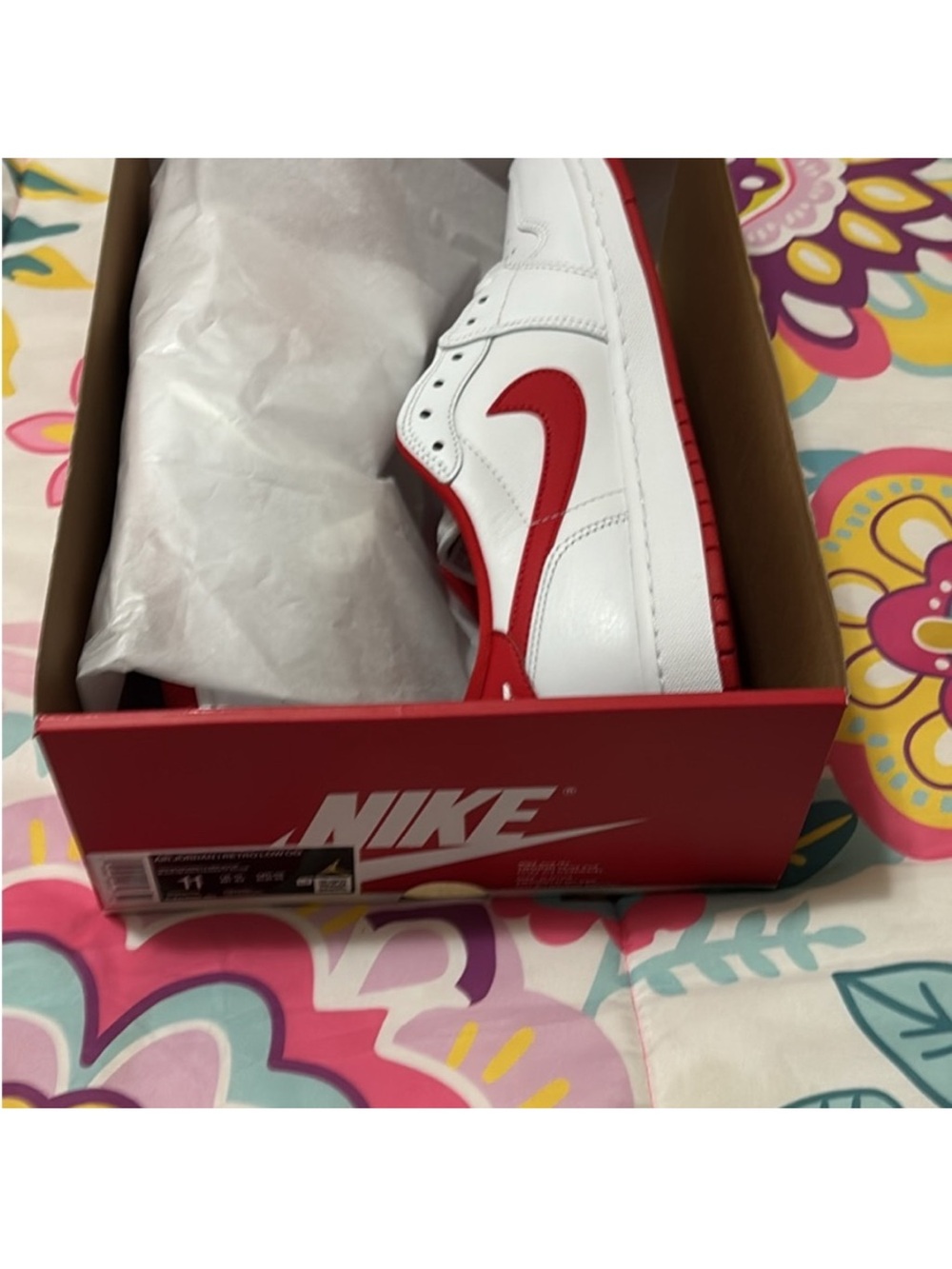 Jordan 1 low Retro Men's White and Red Low-Top Athletic Shoes - Picture 6 of 7